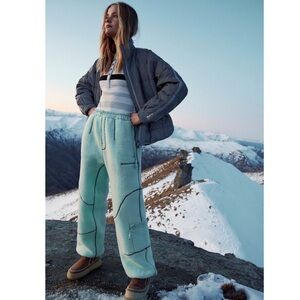 FP Movement Hit The Slopes Fleece Pants Glacial Mist Size Large – NWT Cozy Cargo